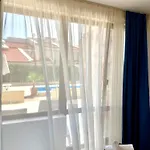In Apolon 索佐波尔