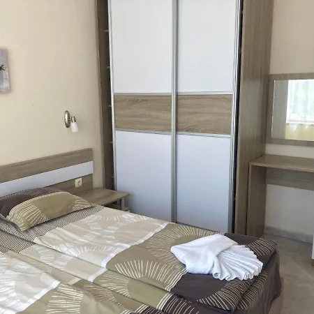 In Apolon Apartament *
