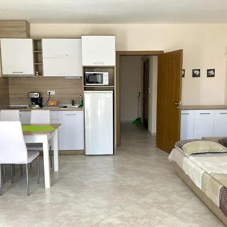 Apartament In Apolon *