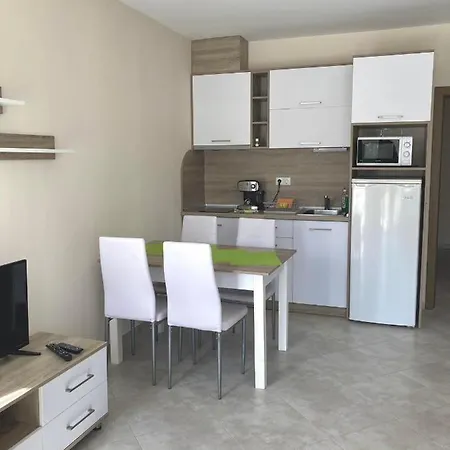 Appartamento In Apolon